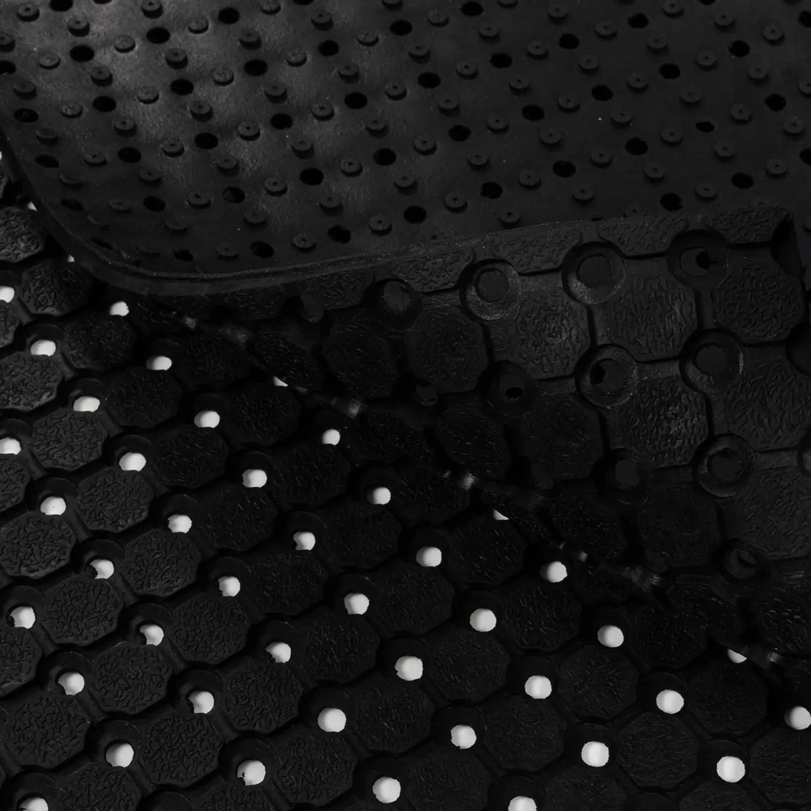 Gummimatte Lochmatte Antirutschmatte Wabenmatte Drainagematte Arbeitsplatzmatte 10mm
