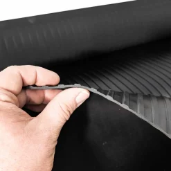 SBR Gummimatte Meterware Gummi Bodenbelag Breitriefen Schwarz Stärke: 3mm 100cm Breite