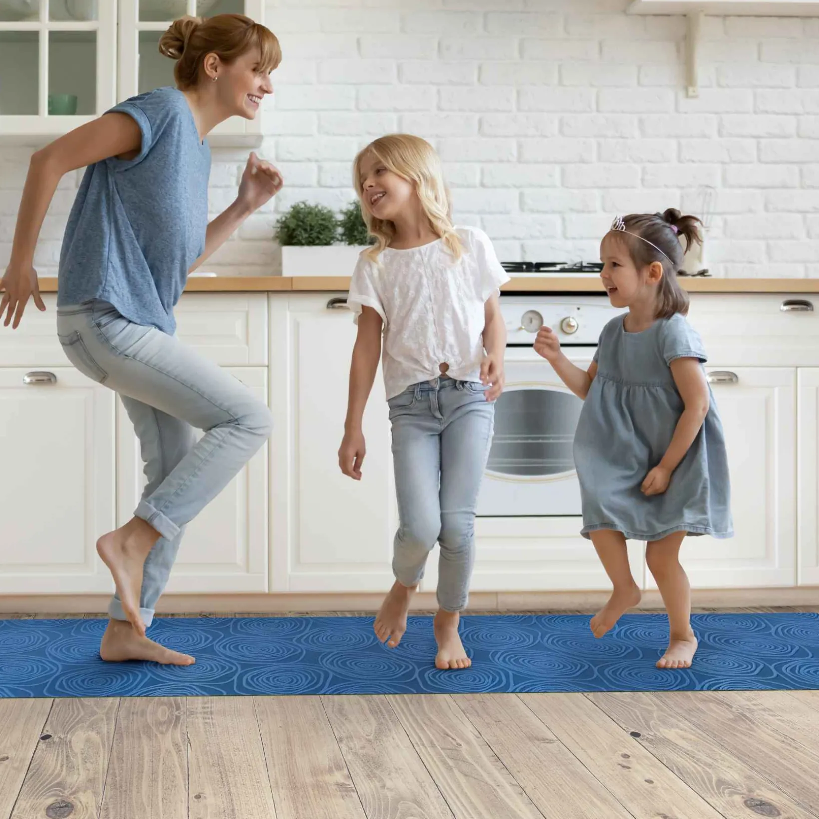 Teppichläufer Flurläufer Küchenläufer Velours waschbar rutschfest Sisi Essence Blau 50cm Breit